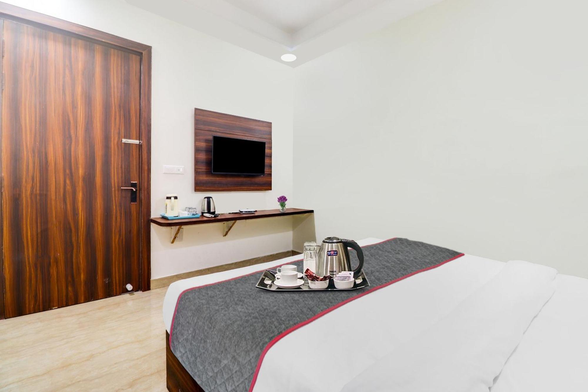 Hotel O Golden Grand Agra  Buitenkant foto