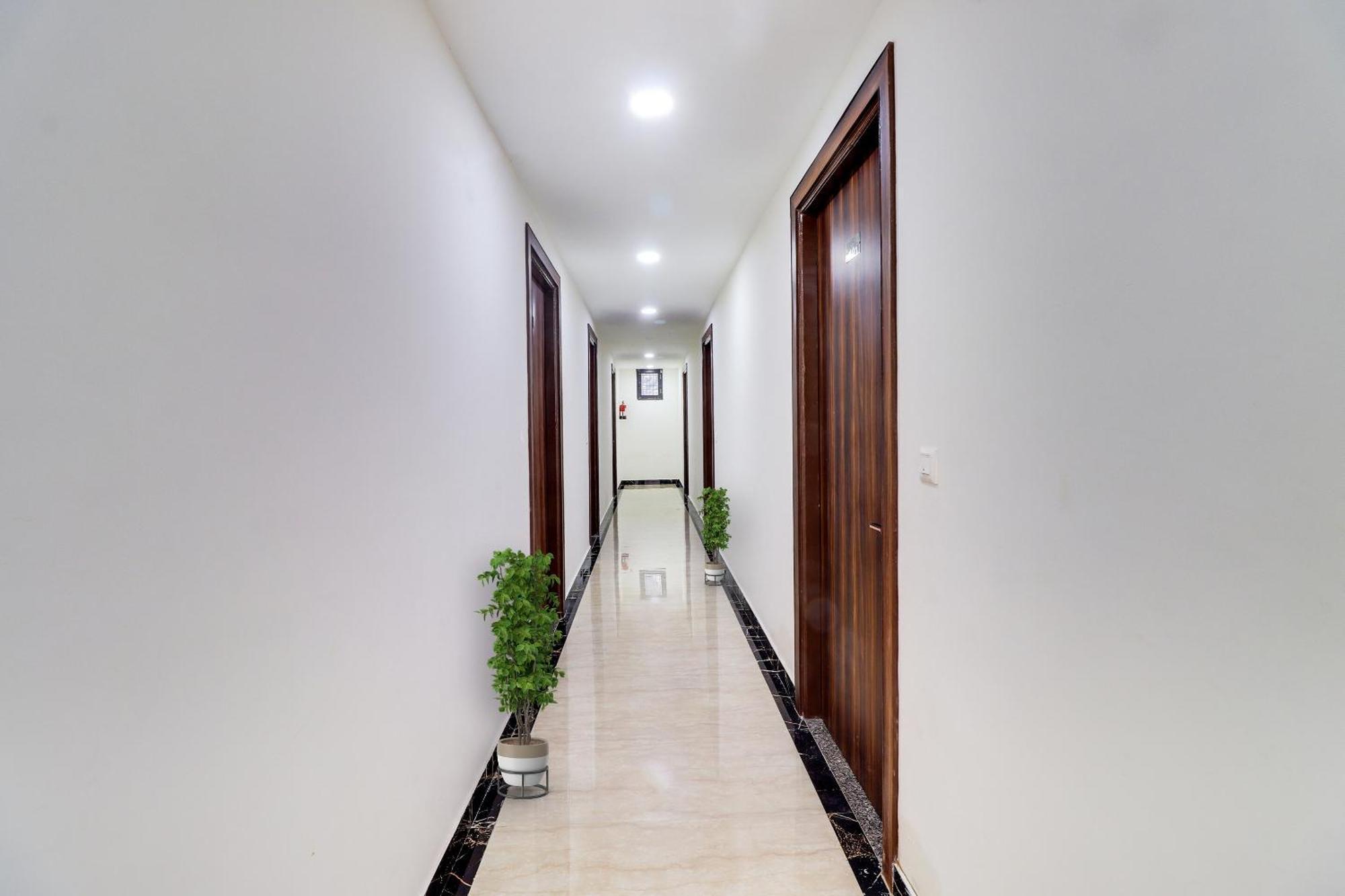Hotel O Golden Grand Agra  Buitenkant foto